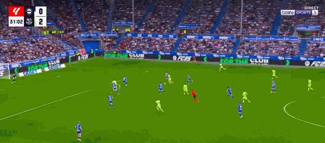 1728226137221018291.gif 0-3莱万.gif